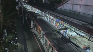 Image from: Kereta Api Rempuh Bas Mini Sekolah, Beberapa Orang Dilapor Maut