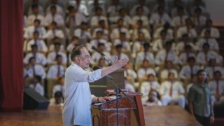 Image from: Krisis Tenaga Cuba Makin Buruk, Penduduk Ketuk Periuk & Kuali Tanda Protes
