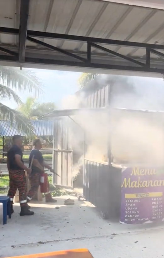 Image from: Warga Emas, Remaja Terselamat Dalam Kebakaran Di Pendang