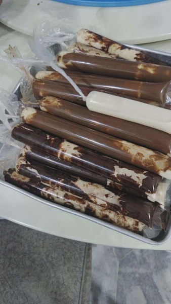 Image from: Jangan Letak Ais, Ini Cara Simpan Aiskrim Malaysia Dalam Kotak Agar Tak Cair