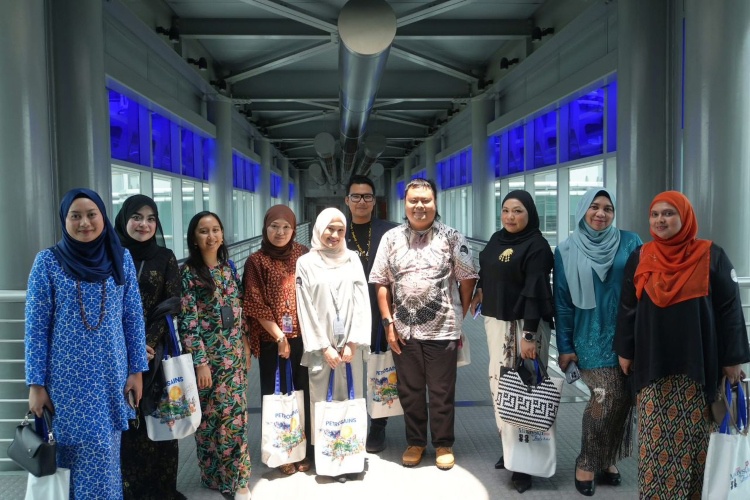 Image from: Petrosains Anjur Sesi Bersama Urus Media, Menampilkan Sains Imersif & SkyXperience