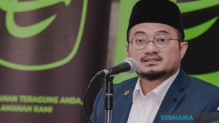 Image from: Syarikat Teksi Disiasat Selepas Nahas Kereta Api Di Indonesia Ragut Nyawa 15 Orang
