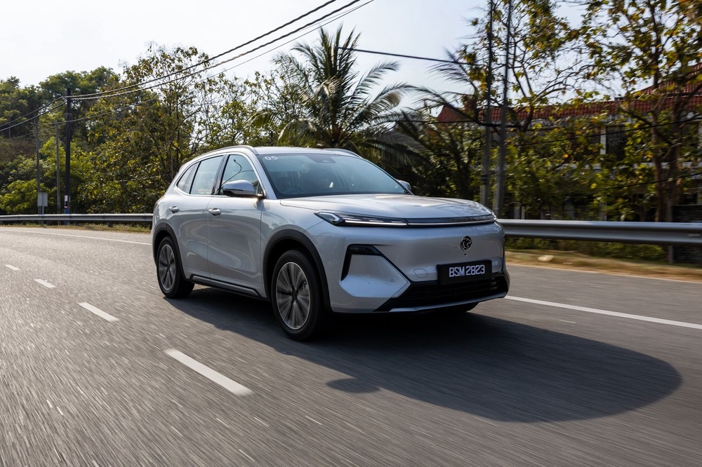 Image from: Kos Bahan Api Naik, Rakyat Pilih Proton E.MAS 7 PHEV