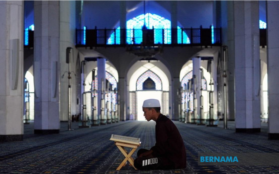 Image from: Bahagian Dakwah JAKIM Kongsi 5 Fakta Tentang Al-Quran Yang Ramai Tak Tahu