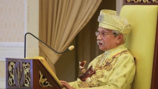 Image from: Saya Dititah Teruskan Tanggungjawab Sebagai Menteri Besar Negeri Sembilan - Aminuddin
