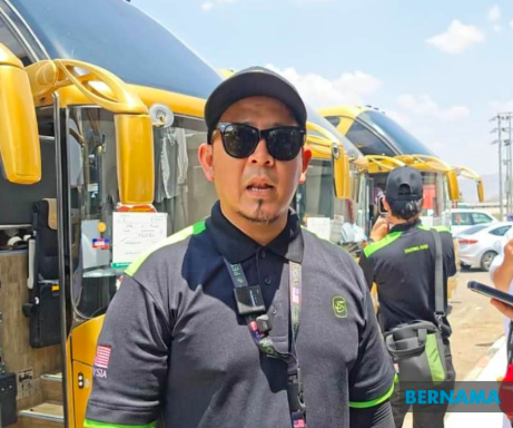 Image from: Petugas TH Jadi "Nadi Senyap" Perjalanan 440 Km Jemaah Haji