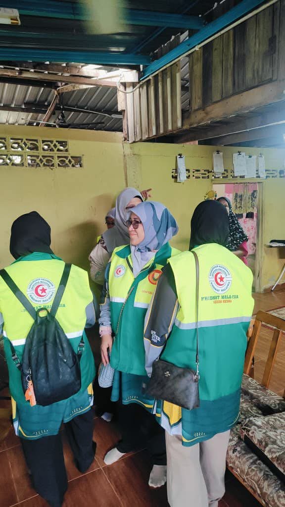 Image from: Hampir 150 Rumah Rosak Akibat Ribut, Mangsa Terima Bantuan Segera