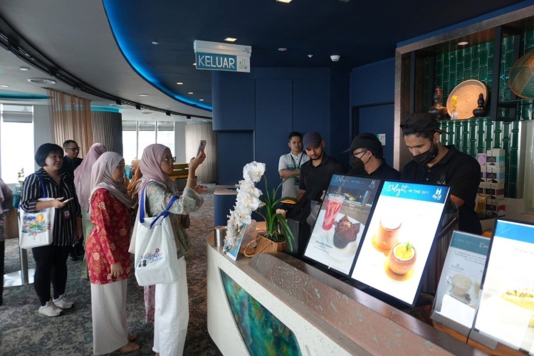 Image from: Petrosains Anjur Sesi Bersama Urus Media, Menampilkan Sains Imersif & SkyXperience