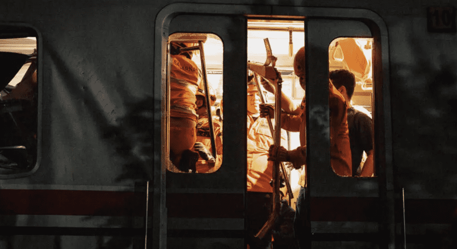 Image from: Tujuh Dilapor Maut Dalam Nahas Dua Kereta Api Di Bekasi