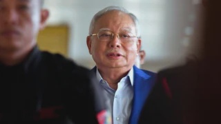 Image from: Najib Dibenar Dapatkan Beberapa Dokumen Dalam Kes Saman USD8 Bilion 1MDB