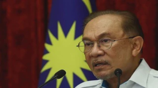 Image from: PM Arah Libat Urus Bincang Pisah Kuasa Peguam Negara, Pendakwa Raya - Fahmi
