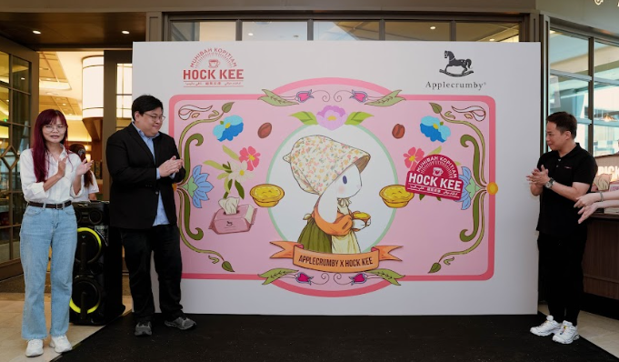 Image from: Applecrumby® & Hock Kee Raikan Hari Ibu Dengan Momen Manis