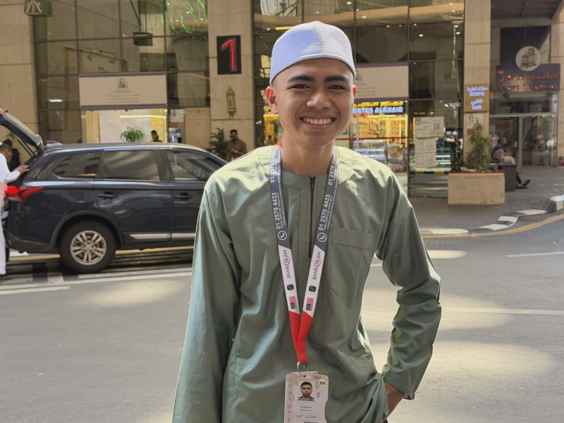 Image from: Simpanan Ibu Sejak Bayi Bawa Remaja 18 Tahun Ke Makkah