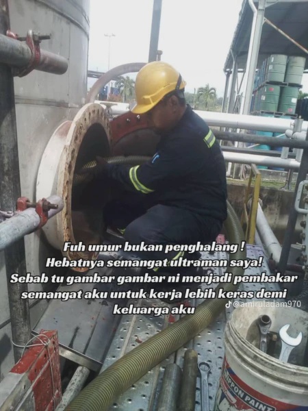 Image from: “Abah Tak Kisah Kerja Apa," Anak Kongsi Pengorbanan Bapa Tapi Pengakhiran Cerita Buat Ramai Sebak