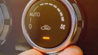 Image from: Elak Guna Sabun Basuh Pinggan Untuk Cuci Kereta