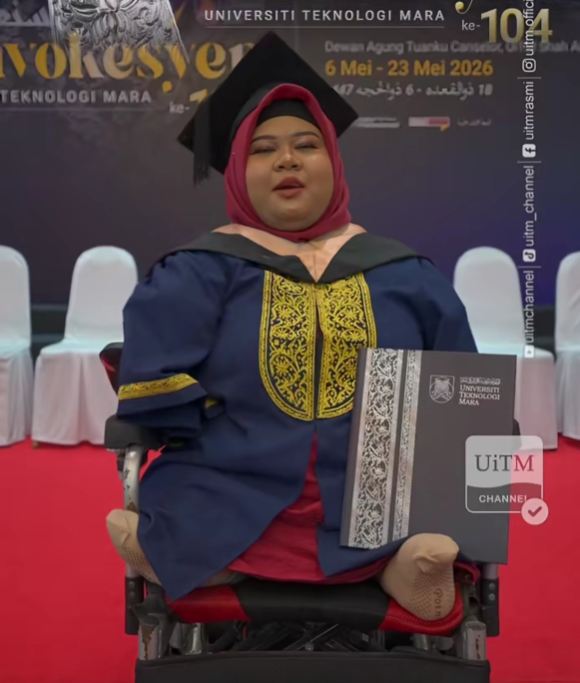 Image from: "Sekiranya Saya Boleh, Anda Pasti Boleh", Graduan OKU Cekal Raih Ijazah Sarjana Muda UiTM