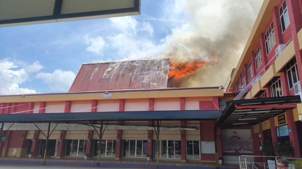 Image from: Dewan MRSM Kuantan Terbakar