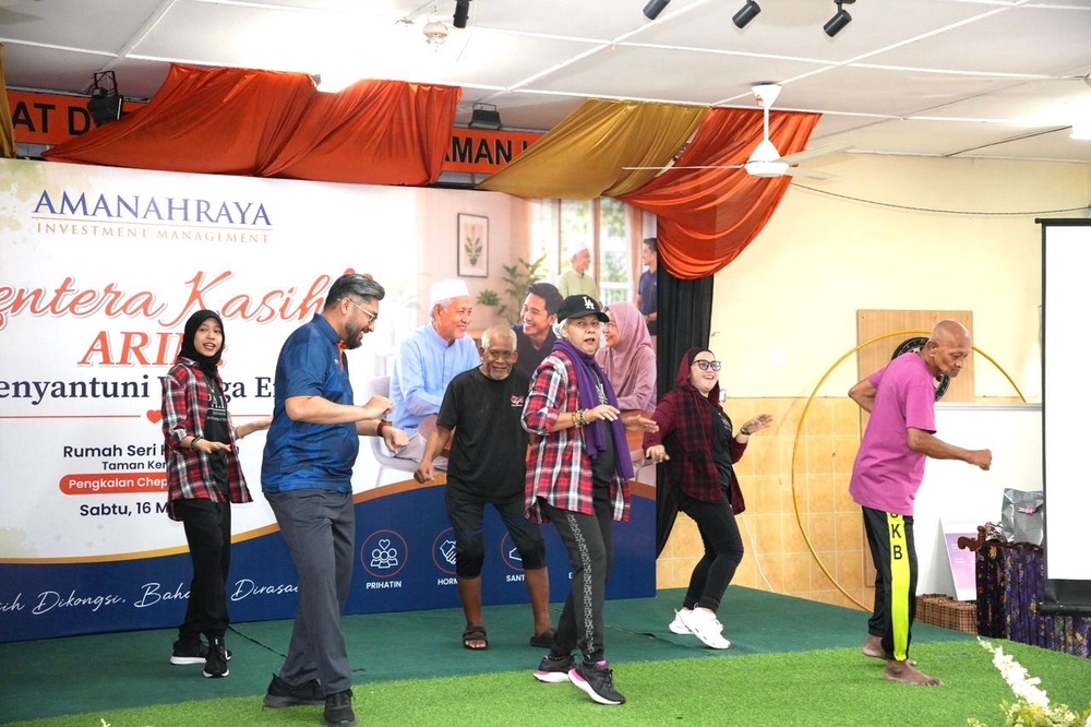 Image from: ARIM Laksana Program Komuniti "Lentera Kasih", Santuni Lebih 110 Warga Emas Negeri Kelantan