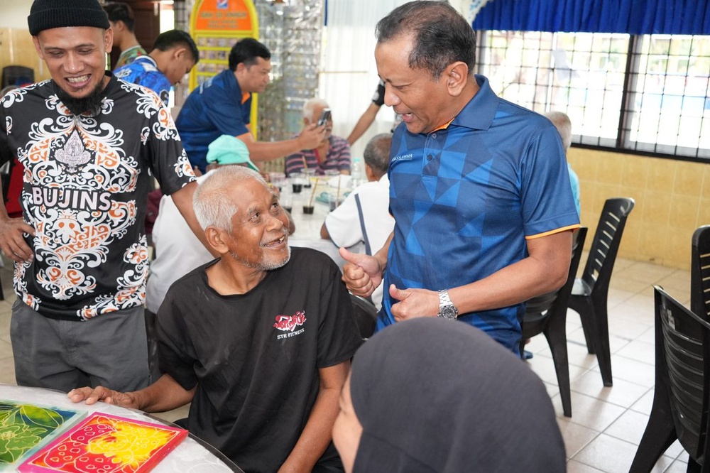Image from: ARIM Laksana Program Komuniti "Lentera Kasih", Santuni Lebih 110 Warga Emas Negeri Kelantan