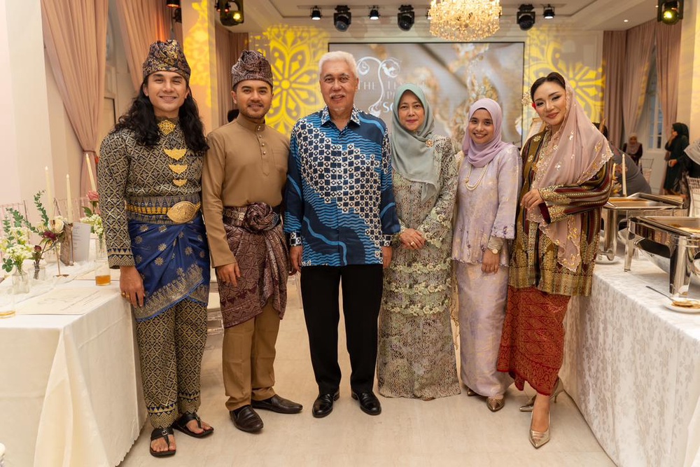 Image from: "The Textile Project Soirée" Menandakan Era Baharu Dalam Menghidupkan Semula Warisan Tekstil Tradisional Malaysia