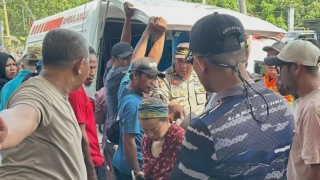 Image from: Letusan Gunung Dukono: Dua Pendaki Singapura Yang Maut Ditemukan Bawah Runtuhan Batu