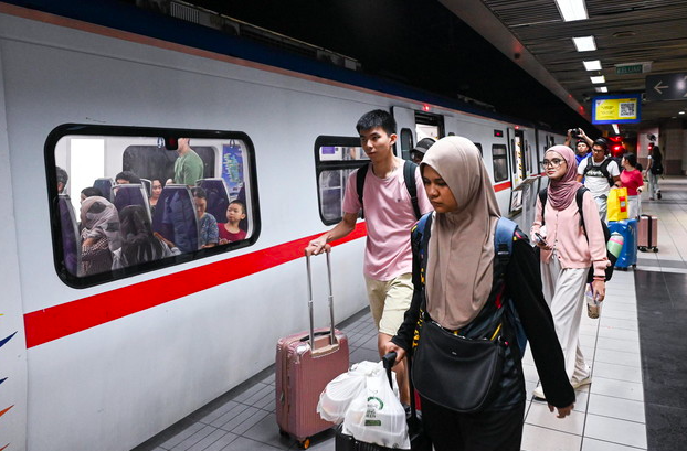 Image from: KTMB Tawar 347,000 Tiket Sempena Cuti Panjang, Terbesar Dalam Sejarah Perkhidmatan