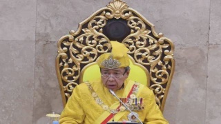 Image from: Sultan Sharafuddin Kekal Pendirian Tidak Berkenan Sebarang Aktiviti Penternakan Babi Dijalankan Dalam Selangor