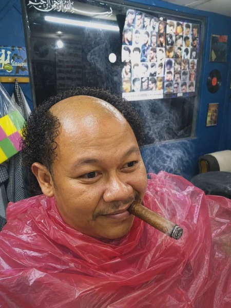 Image from: Minta Sunting Gambar Ada Rambut, Hasil Karya Tukang Edit Pula Bikin Terhibur