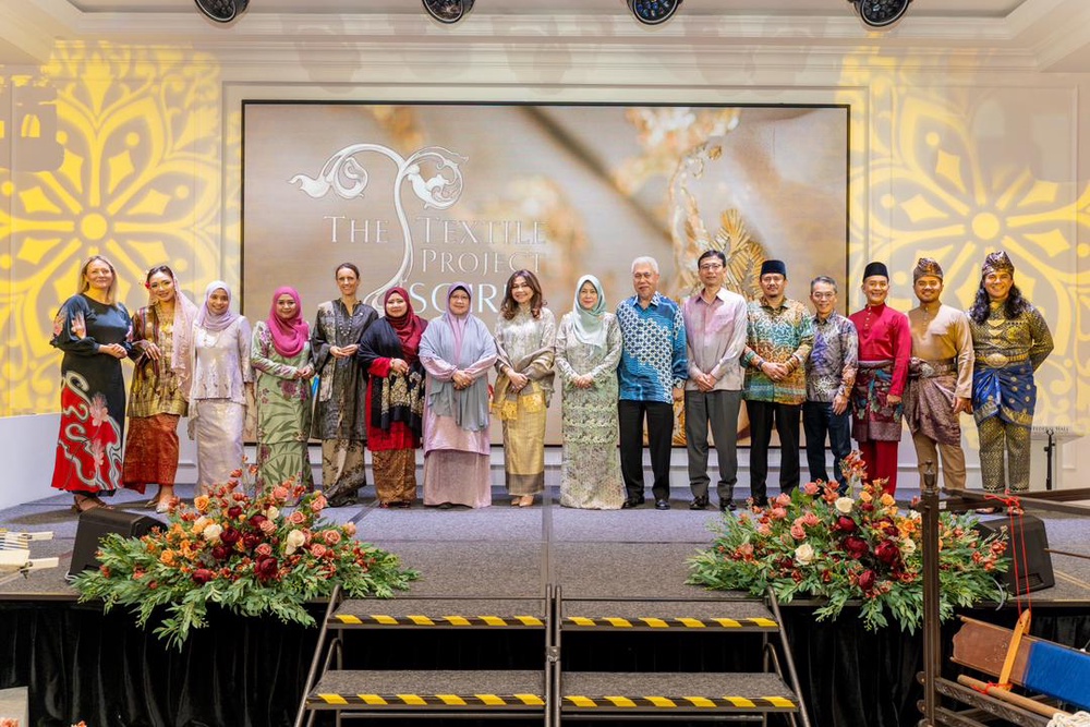 Image from: "The Textile Project Soirée" Menandakan Era Baharu Dalam Menghidupkan Semula Warisan Tekstil Tradisional Malaysia