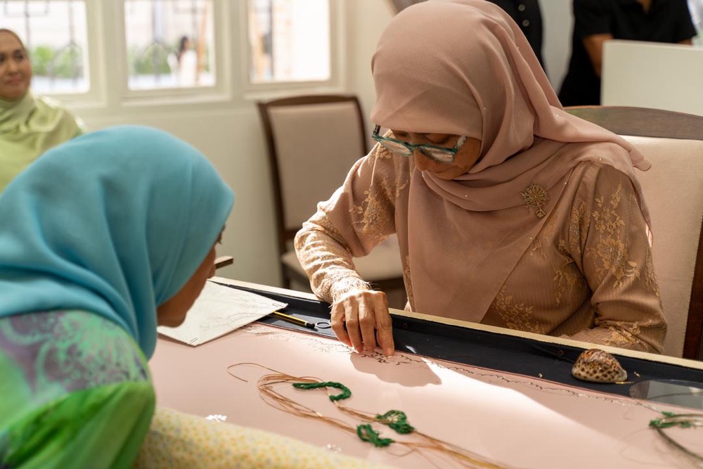 Image from: "The Textile Project Soirée" Menandakan Era Baharu Dalam Menghidupkan Semula Warisan Tekstil Tradisional Malaysia