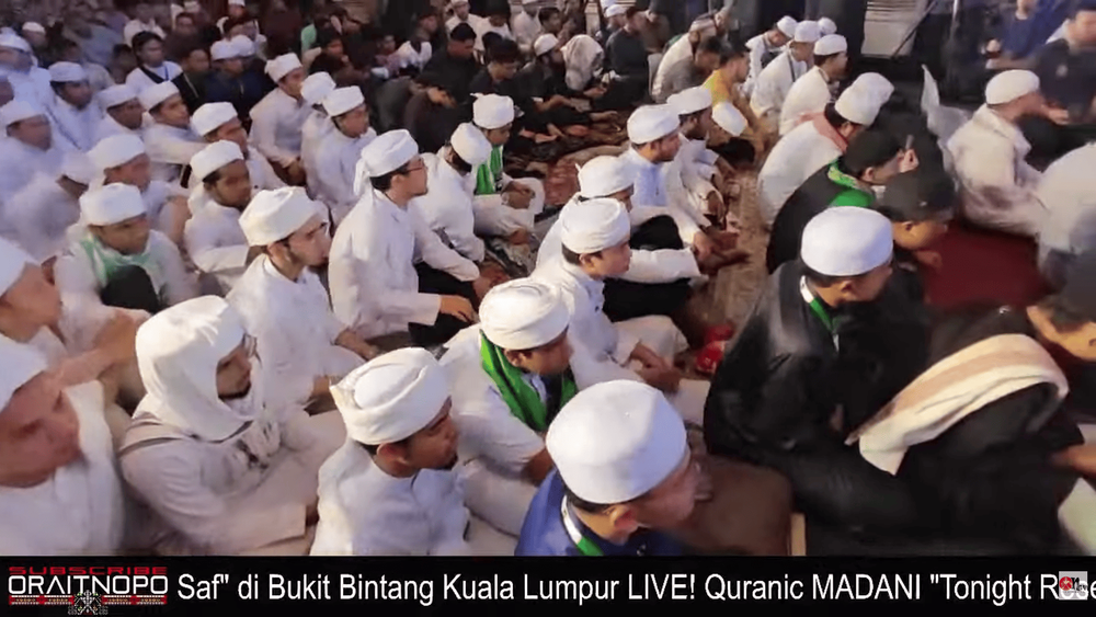 Image from: Alunan Merdu Ayat Suci Al-Quran Bergema Di Bukit Bintang