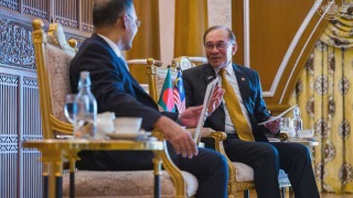 Image from: Mercy Malaysia Hantar Pasukan Penilaian Pantas Ke Iran Nilai Situasi Kemanusiaan