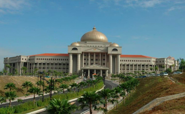 Image from: Mahkamah Tinggi KL Kekalkan Award TAGS Dalam Kes Penyebaran Imej Intim Tanpa Kebenaran