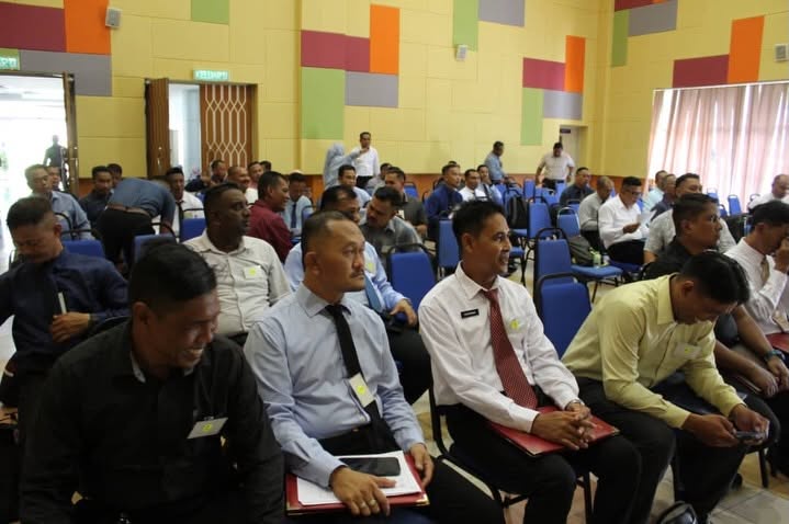 Image from: 147 Calon Bekas Tentera Hadiri Temu Duga Fizikal Pemilihan Warden MRSM
