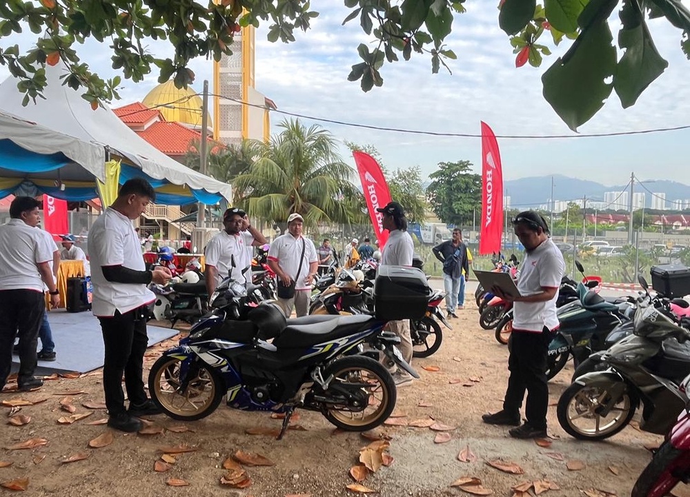 Image from: Boon Siew Honda Perkasa Kesedaran Keselamatan Jalan Raya Di Karnival Kampung Angkat Madani