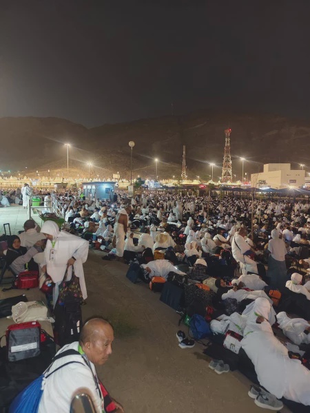 Image from: Tak Macam Dulu, Pembimbing Haji Kongsi Perubahan 'Sikap' Jemaah Undang Sebak