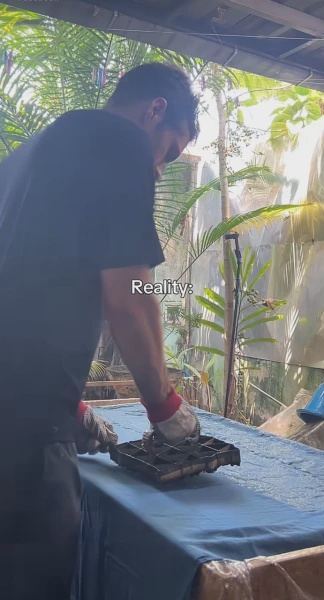 Image from: Niat Nak 'Intern' Je, Mat Saleh Tak Sangka Dah 11 Tahun Terjebak 'Benda' Ni