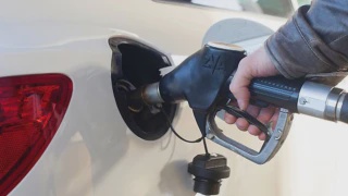 Image from: Kenapa Perlu Basuh Kereta Selepas Hujan?