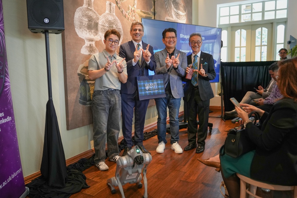 Image from: Universiti Heriot-Watt Malaysia Himpunkan Industri & Akademia