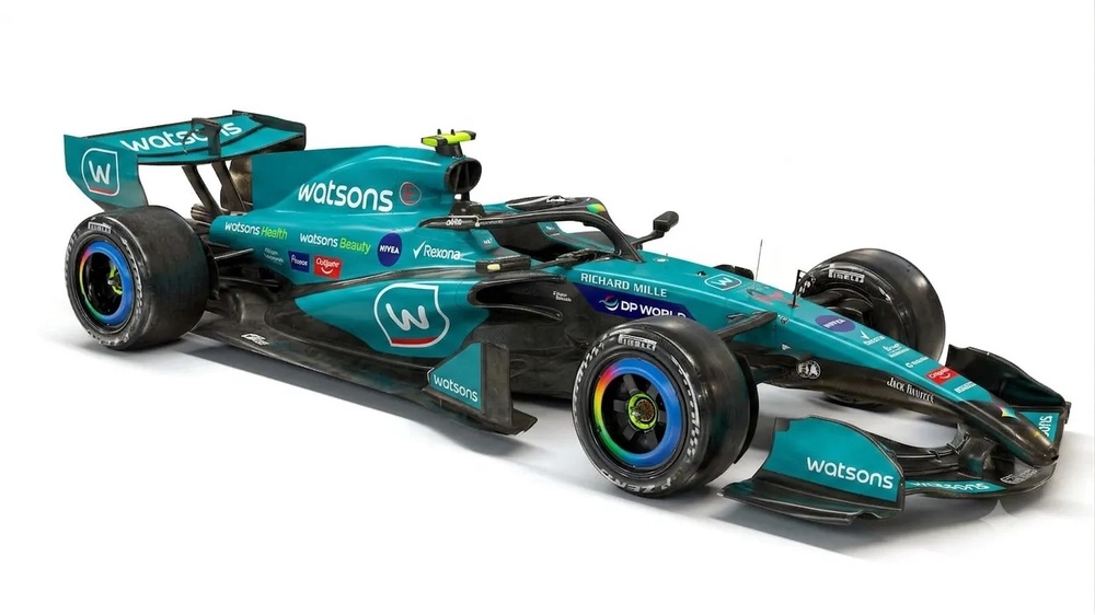 Image from: Belum Angkat Bendera Pun, Jenama Tempatan Dah Sibuk 'Warm Up' Untuk F1 Sepang