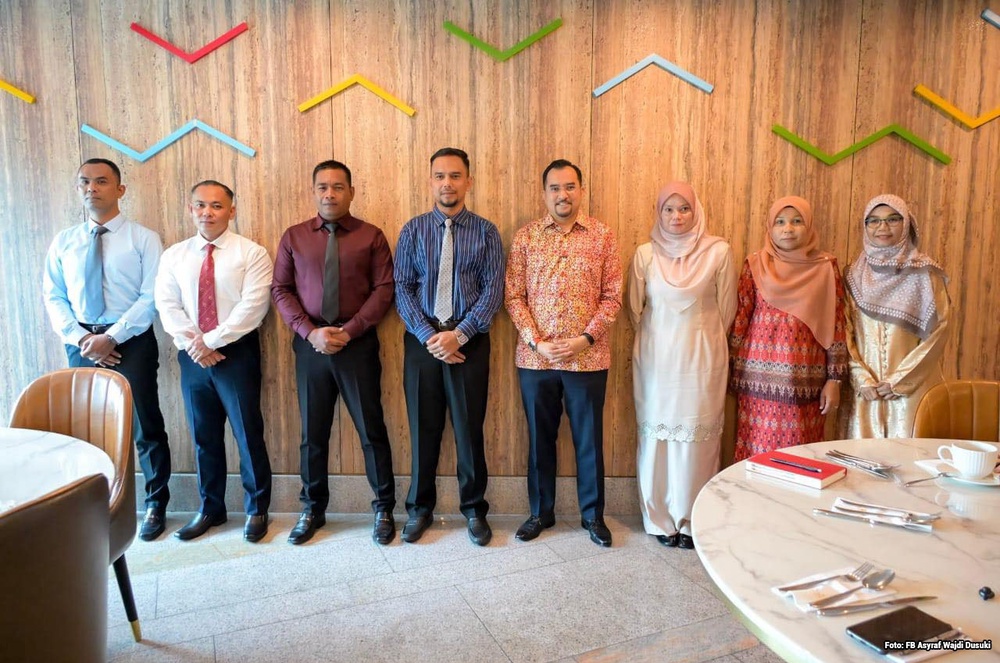 Image from: Hotel Sekitar Sepang Mula 'Lock' Tempahan, Netizen Yakin F1 Bakal Kembali Ke Malaysia