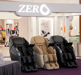 Image from: GrandMaster Jack Lee & Juara Urutan Dunia Nilai ZERO ROBOZEN, Cetus Era Baharu Penilaian Profesional Kerusi Urut
