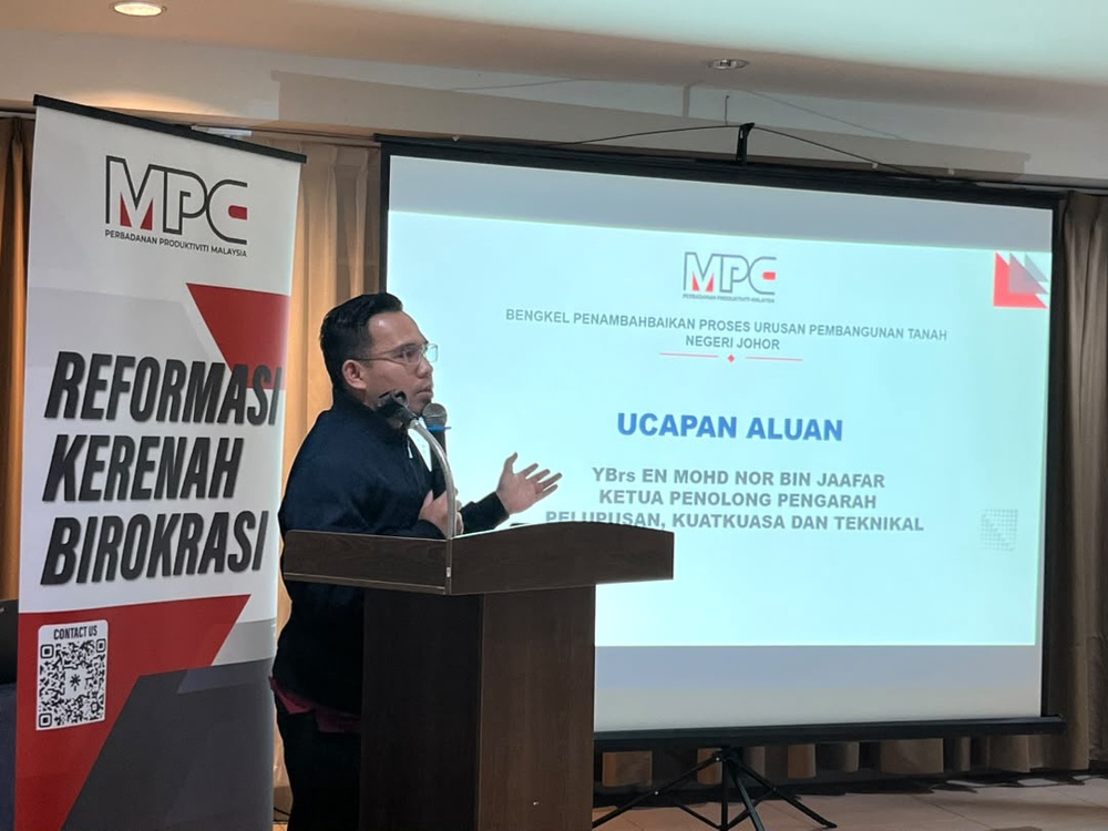 Image from: Johor Komited Percepatkan Urusan Pembangunan Tanah