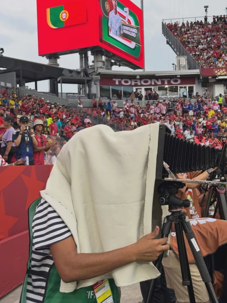 Image from: Guna Kamera Tahun 1930, Jurugambar Rakam Piala Dunia Dengan Cara Berbeza