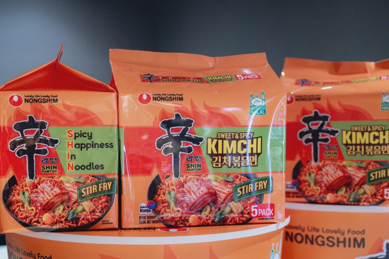 Image from: NONGSHIM Raikan Ulang Tahun Ke-40 SHIN Ramyun dengan Pelancaran Perisa Baharu Stir Fry Kimchi Berkonsepkan "SWICY"