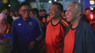 Image from: Hormati Institusi Diraja, Elak Sentuh Isu 3R - Ahmad Zahid