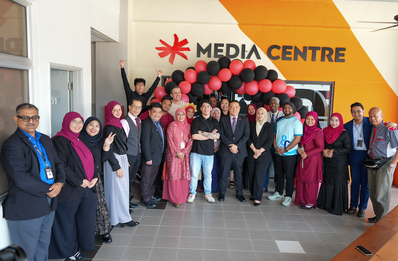 Image from: INTI Labur RM2 Juta Naik Taraf Pusat Media, Menyokong Program Komunikasi Massa