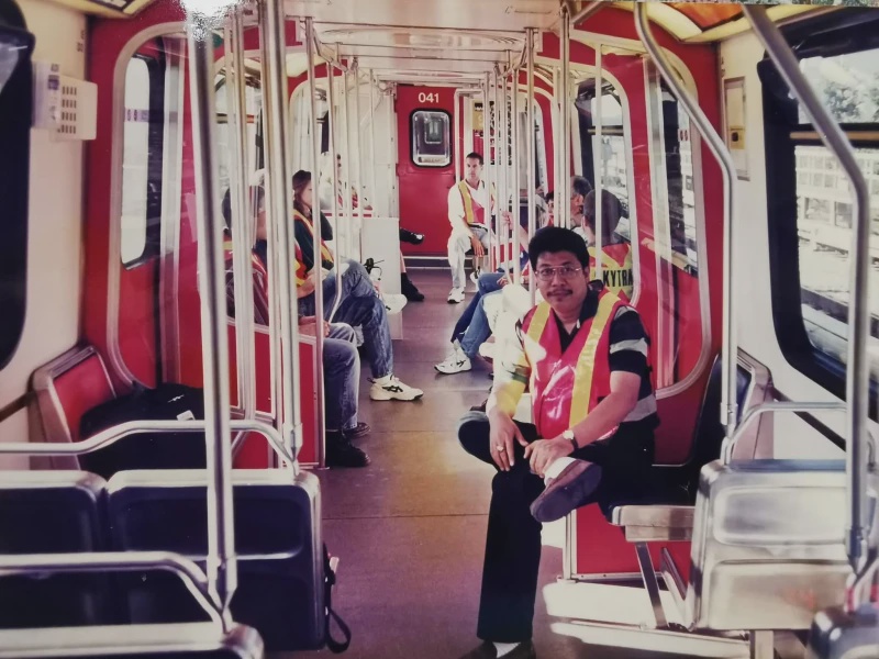 Image from: Tular Kisah Ayah & Anak Di Sebalik LRT3, Coretan Undang Sebak
