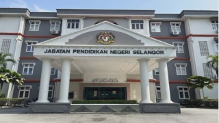 Image from: Onn Hafiz Dakwa Pihak Lawan Tabur Fitnah, Janji ‘Bulan Dan Bintang’
