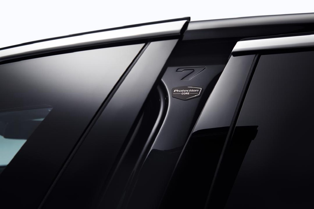 Image from: BMW 7 Series Protection: Jentera Kebal Mewah